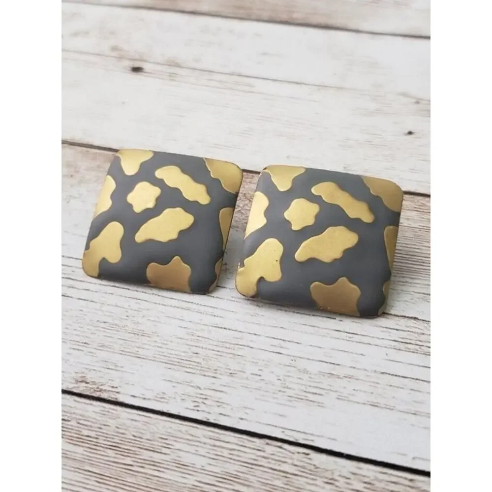 Vintage Clip On Earrings Gray & Gold Tone Square Shape Cloud Pattern Large